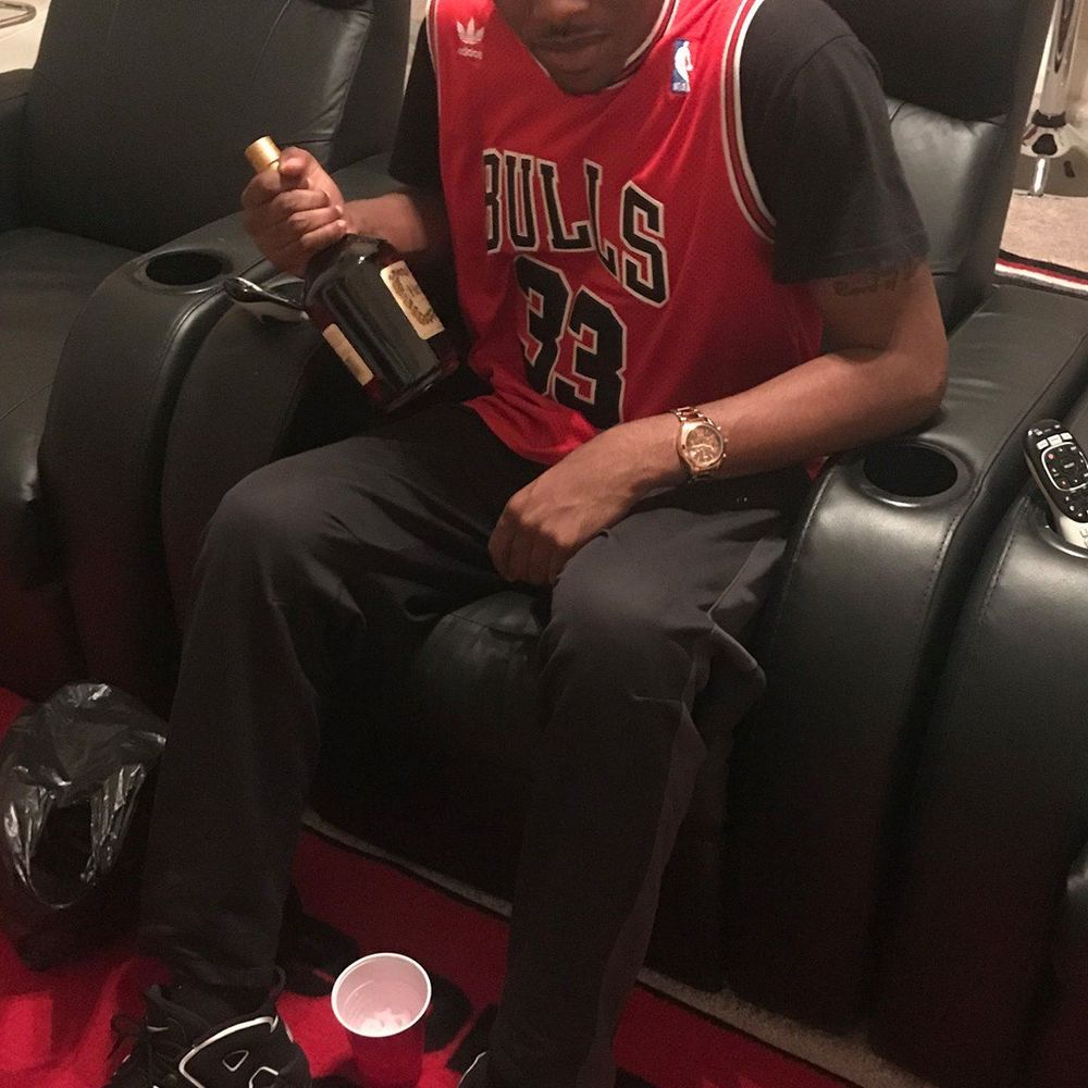 Meet your Posher, Jeremiah